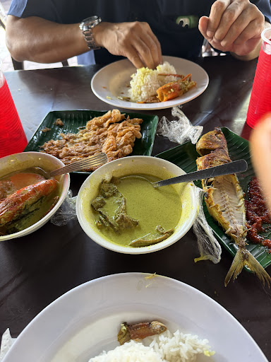 Salomak Sampodeh - Masakan Kampung, Masak Lemak Cili Api, Asam Pedas, Ikan Bakar Nilai