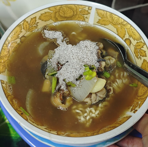 Pak Su Sup Belut Power Peringat
