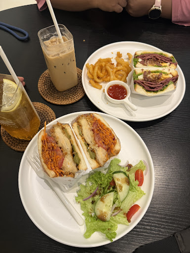 Sand Wish Cafe Sungai Besar