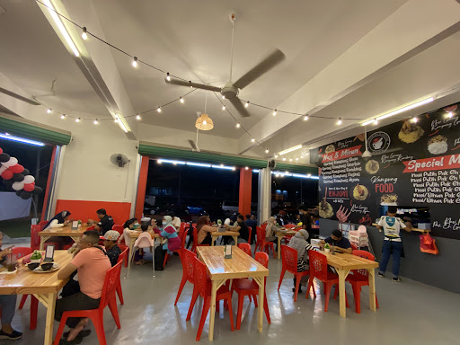 Restoren Nasi Goreng Kampung Maktok
