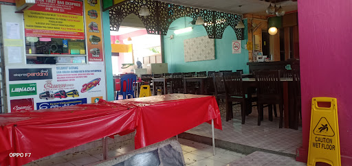 Rumah Makan Dataran Nilai by Marhaban Bikum
