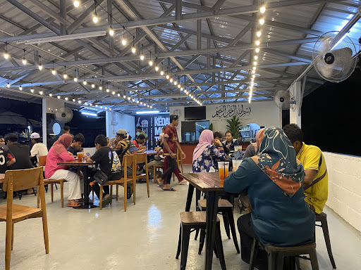 Kedai Makan Tepi Jalan BY FASZ