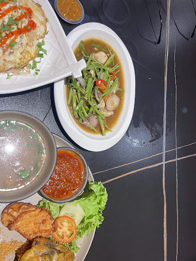 Nash Bistro (Kepala Batas)