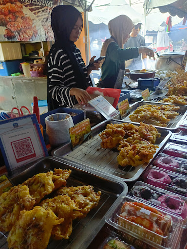 Wak Tor Satay Warung Klasik Kitchen