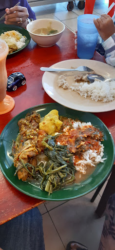 Restoran Omak Den @ Masjid Tanah